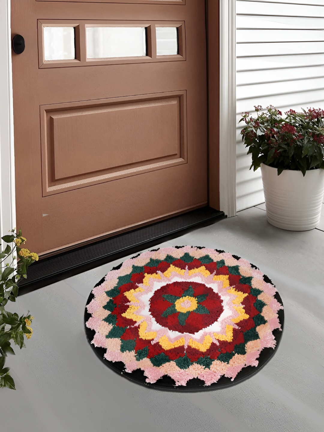 

FABINALIV Red & Peach Geometric Anti Skid Doormats