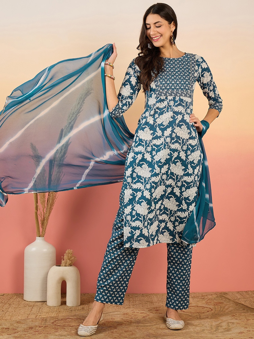 

Vastramyaa Floral Printed Regular Pure Cotton Gotta Patti Kurta With Trousers & Dupatta, Teal