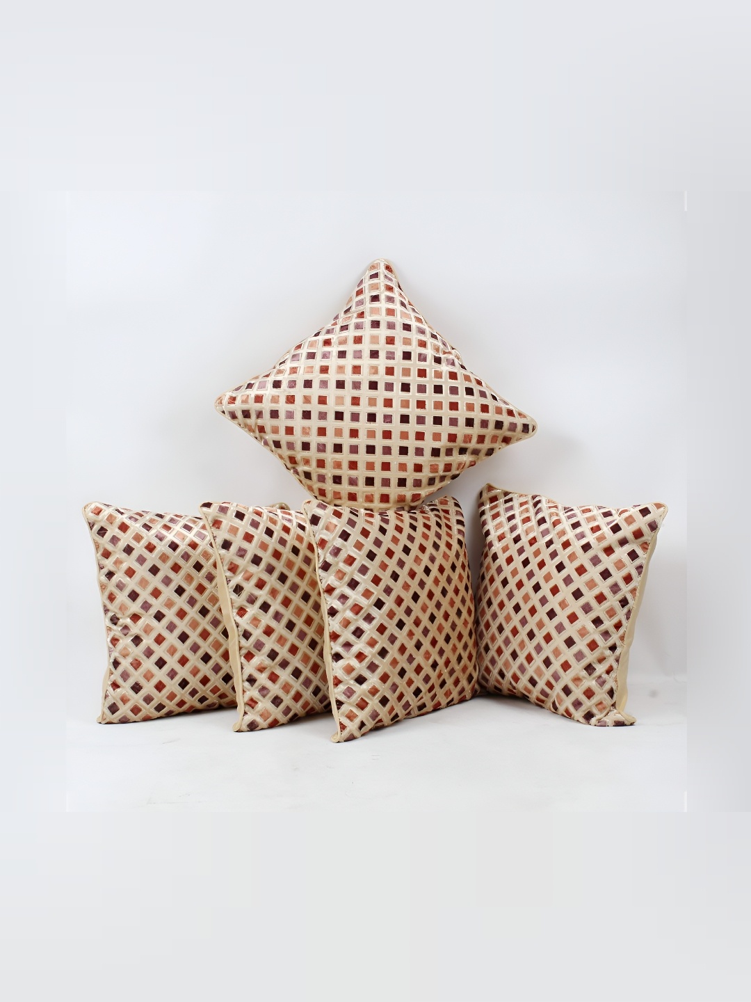 

MONKDECOR Cream & Peach 5 Pieces Geometric Square Cushion Covers