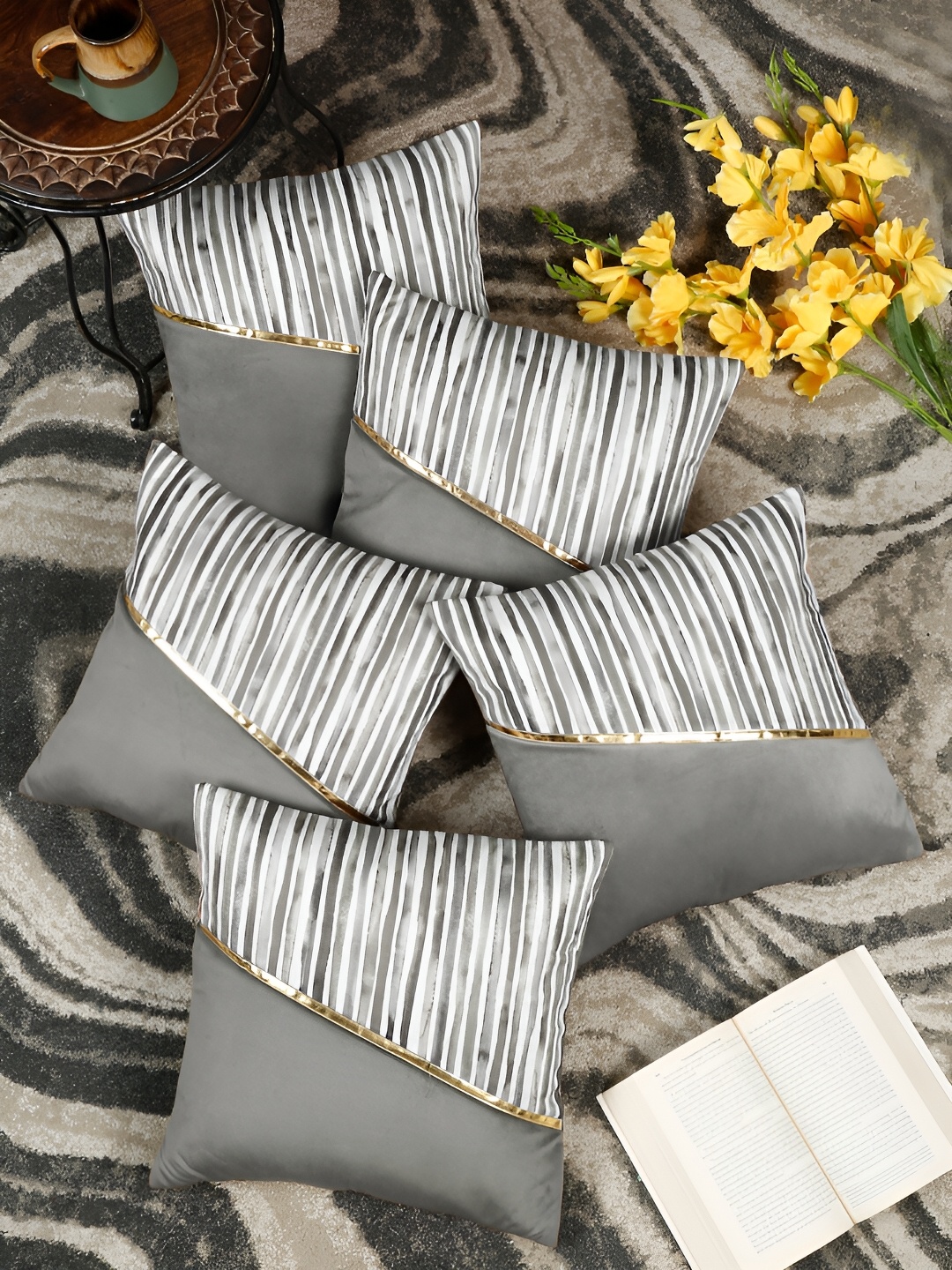 

FABINALIV Grey & White 5 Pieces Striped Square Cushion Covers