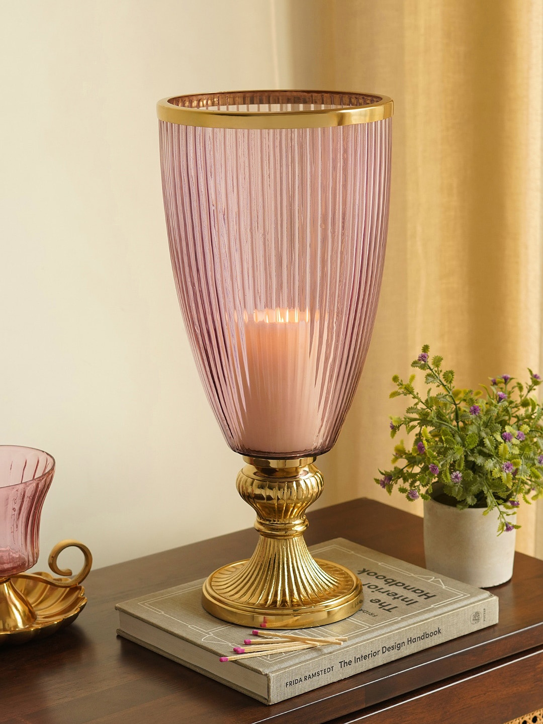 

Pure Home and Living Pink Ribbed Glass Candle Holder With Stand