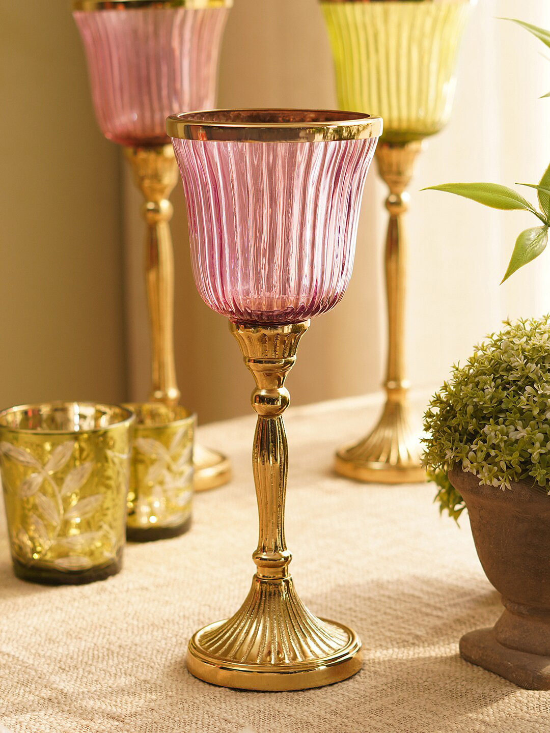 

Pure Home and Living Pink & Gold Toned Ribbed Candle Holder With Stand