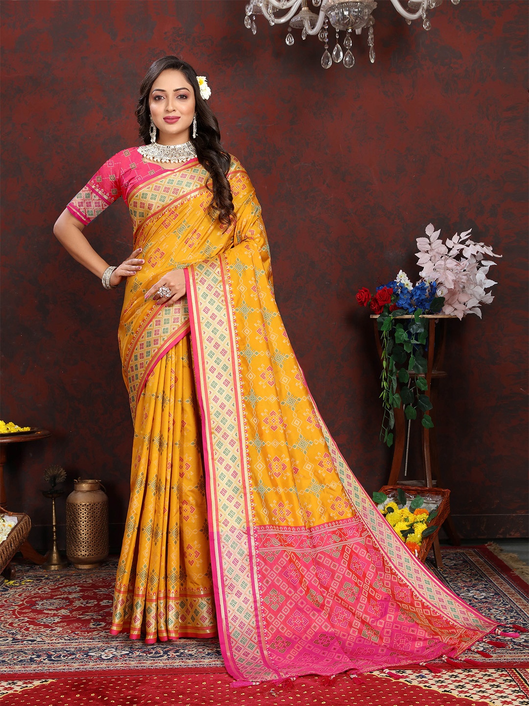 

Ekta Textiles Ethnic Motifs Woven Design Zari Pure Silk Patola Saree, Yellow