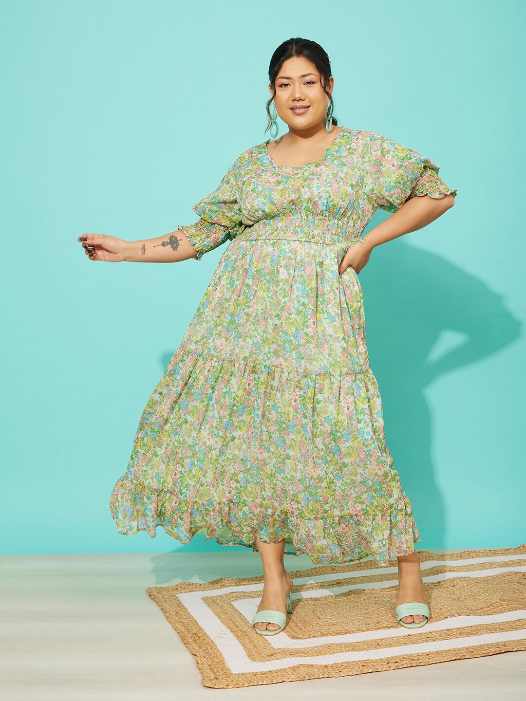 

QUIERO MAS Plus Size Floral Printed Cuffed Sleeves Georgette Tiered Maxi Dress, Green