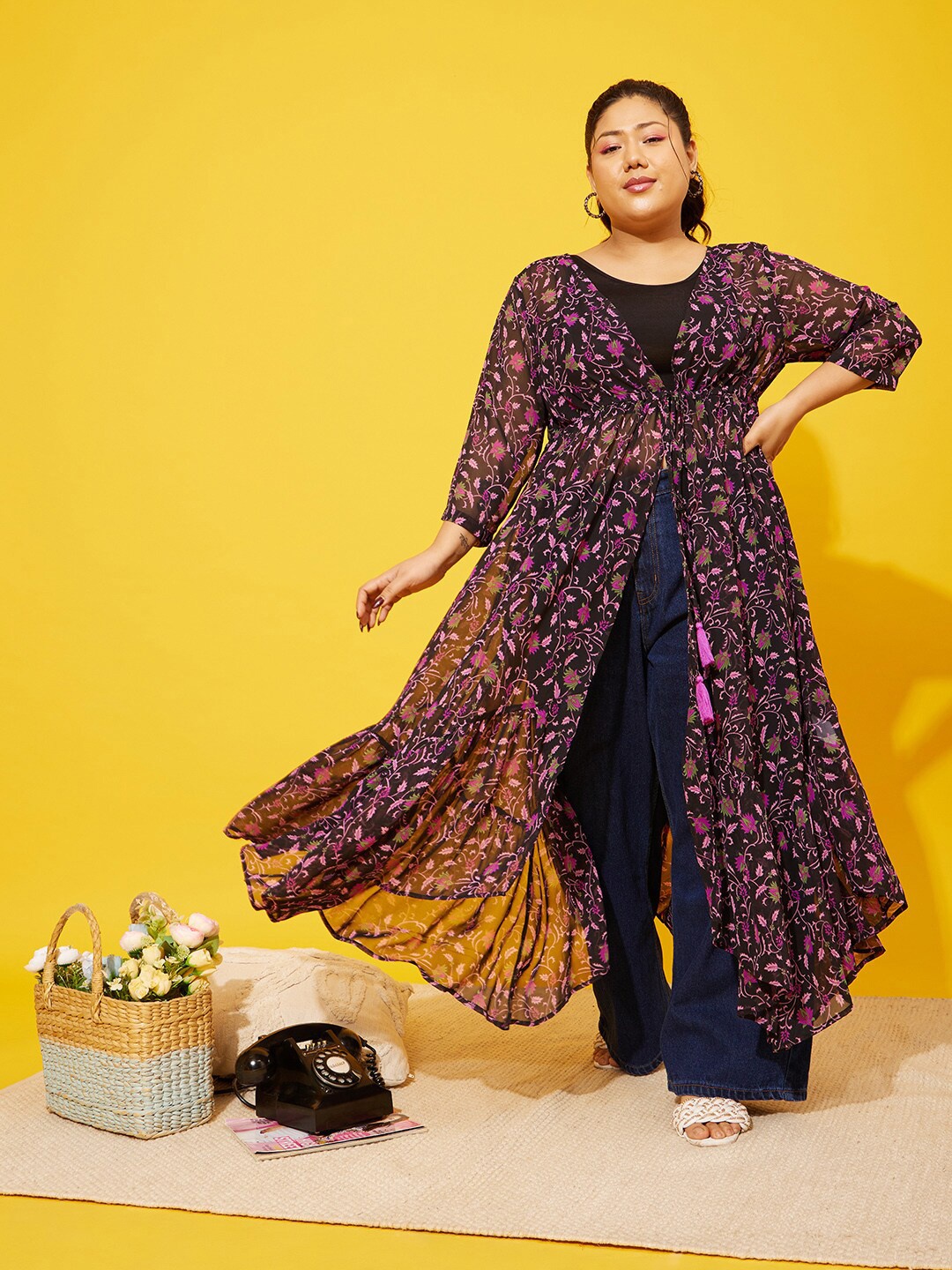 

QUIERO MAS Floral Printed Longline Tie-Up Shrug, Black