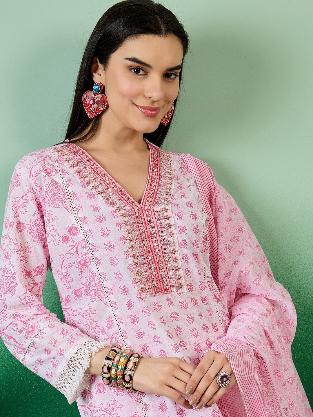 

Sangria Pink Floral Printed Pure Cotton V-Neck Kurta With Trousers & Dupatta