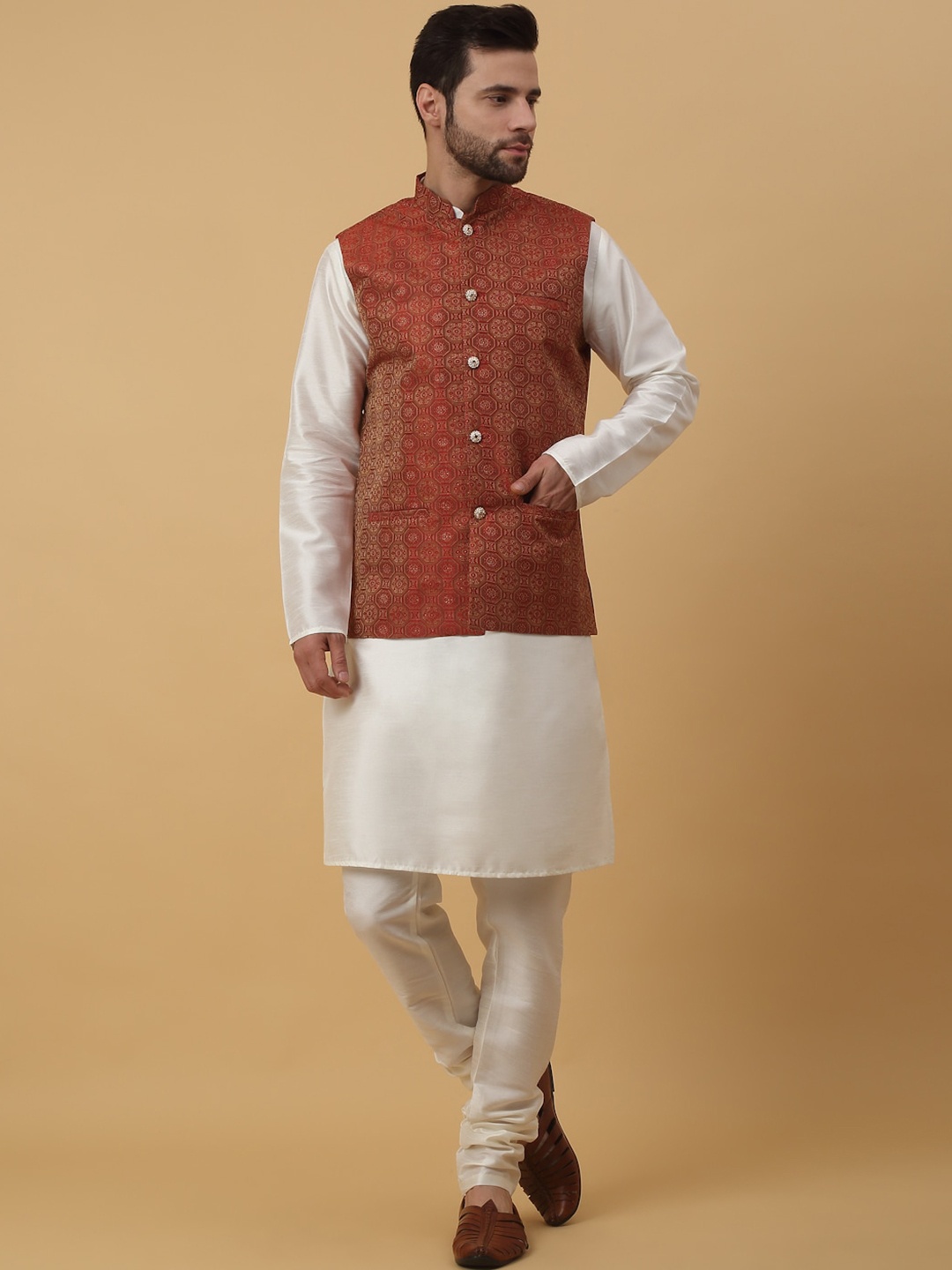 

KRAFT INDIA Mandarin Collar Straight Kurta & Churidar With Nehru Jacket, Cream