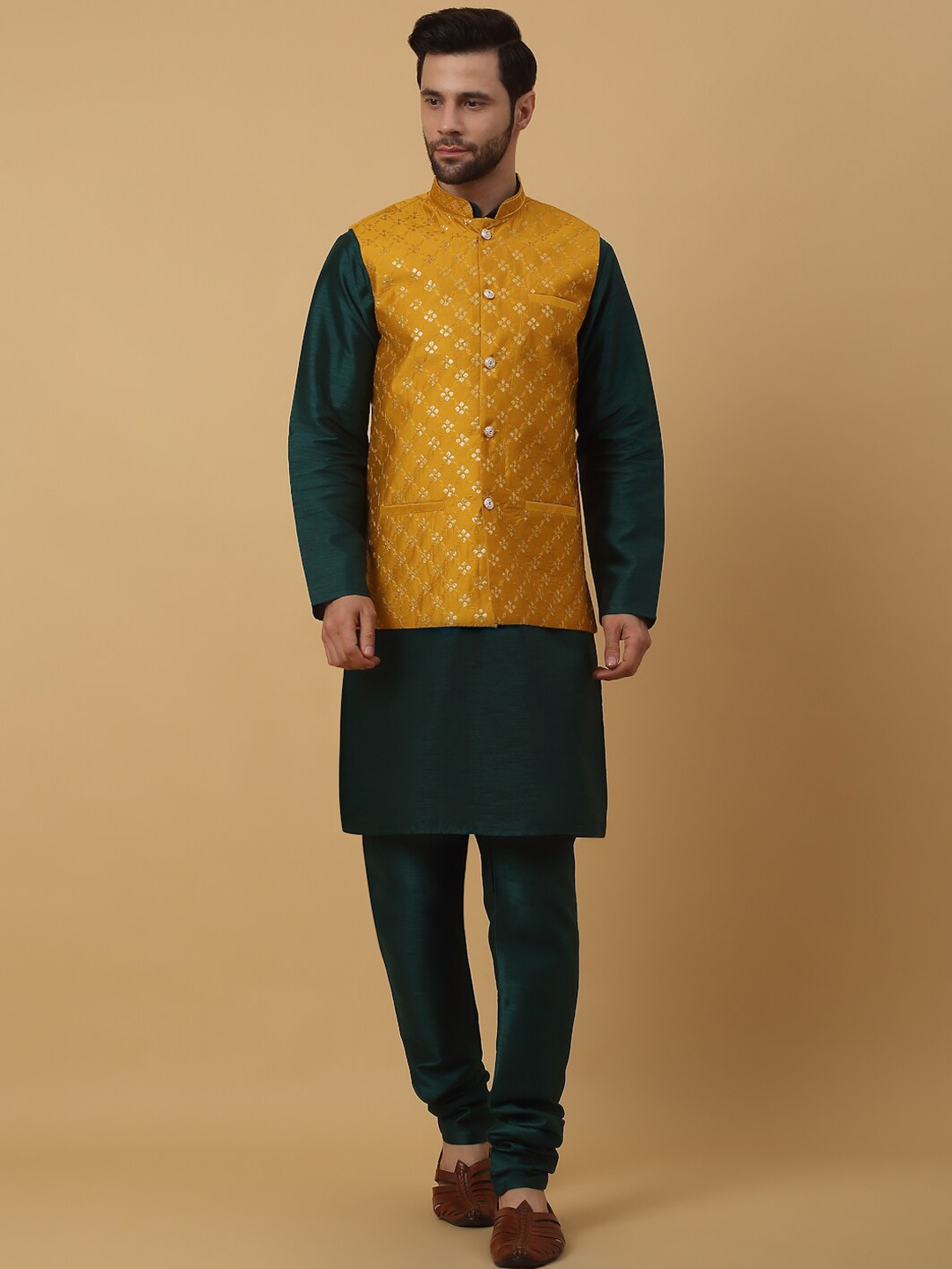 

KRAFT INDIA Mandarin Collar Long Sleeves Regular Kurta With Churidar & Nehru Jacket, Green