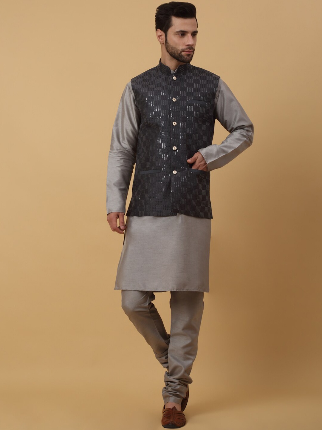 

KRAFT INDIA Mandarin Collar Regular Kurta With Churidar & Sequinned Nehru Jacket, Grey