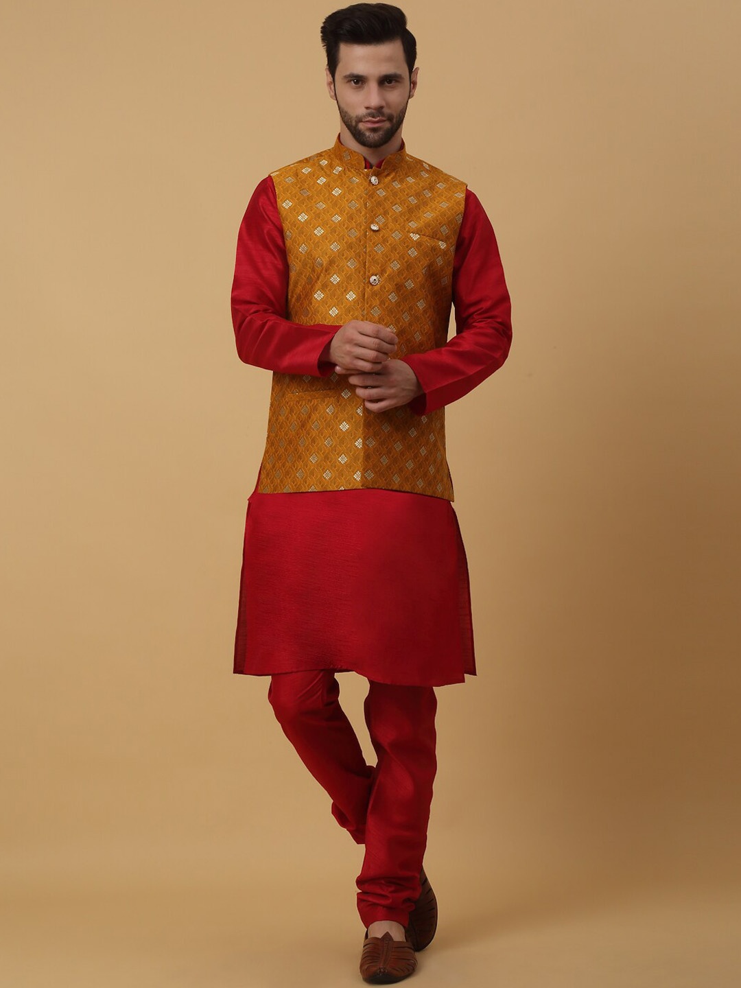 

KRAFT INDIA Cotton Silk Regular Sequinned Kurta with Churidar & Nehru Jacket, Maroon