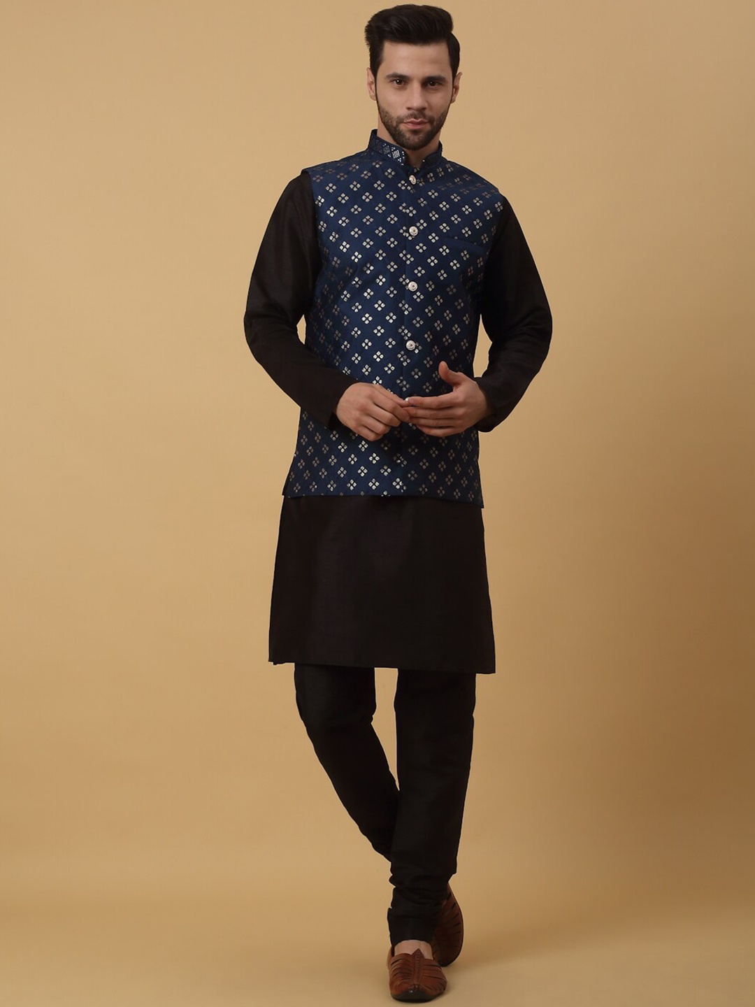 

KRAFT INDIA Cotton Silk Regular Sequinned Kurta with Churidar & Nehru Jacket, Black