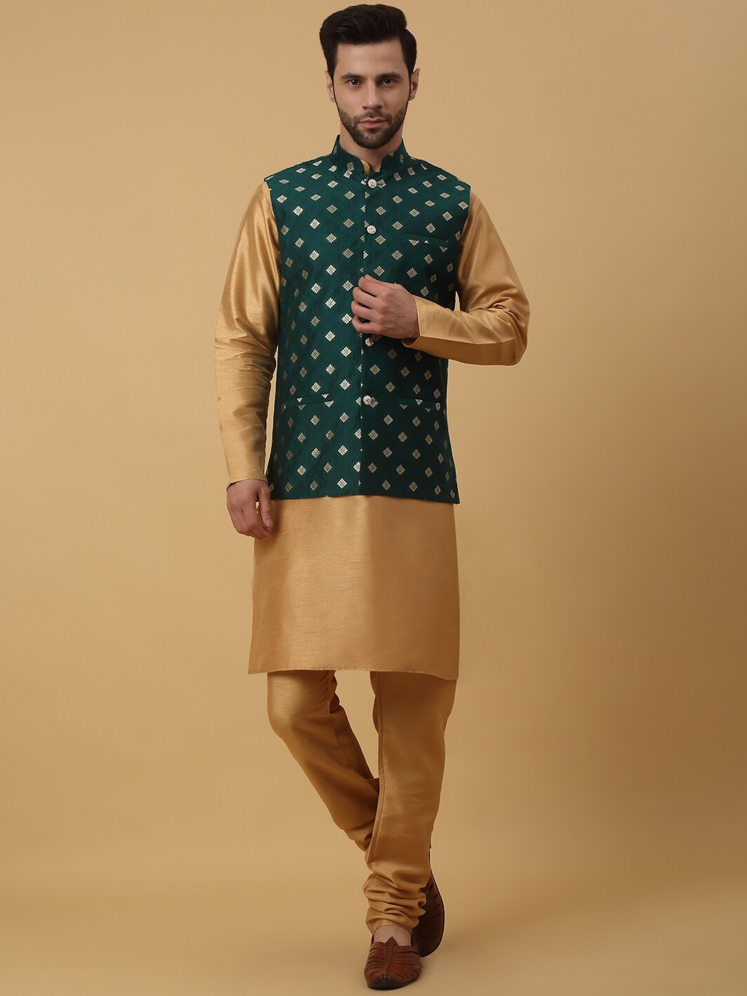 

KRAFT INDIA Regular Kurta with Churidar & Jacquard Nehru Jacket, Gold