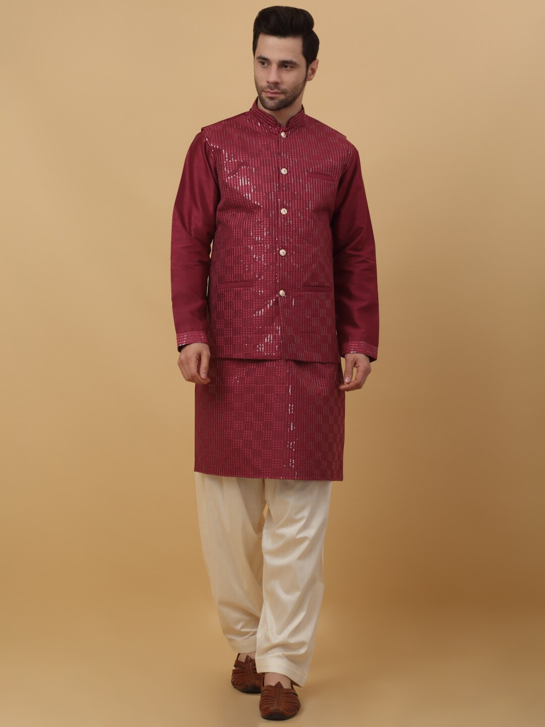 

KRAFT INDIA Embroidered Regular Sequinned Kurta with Salwar & Nehru Jacket, Maroon