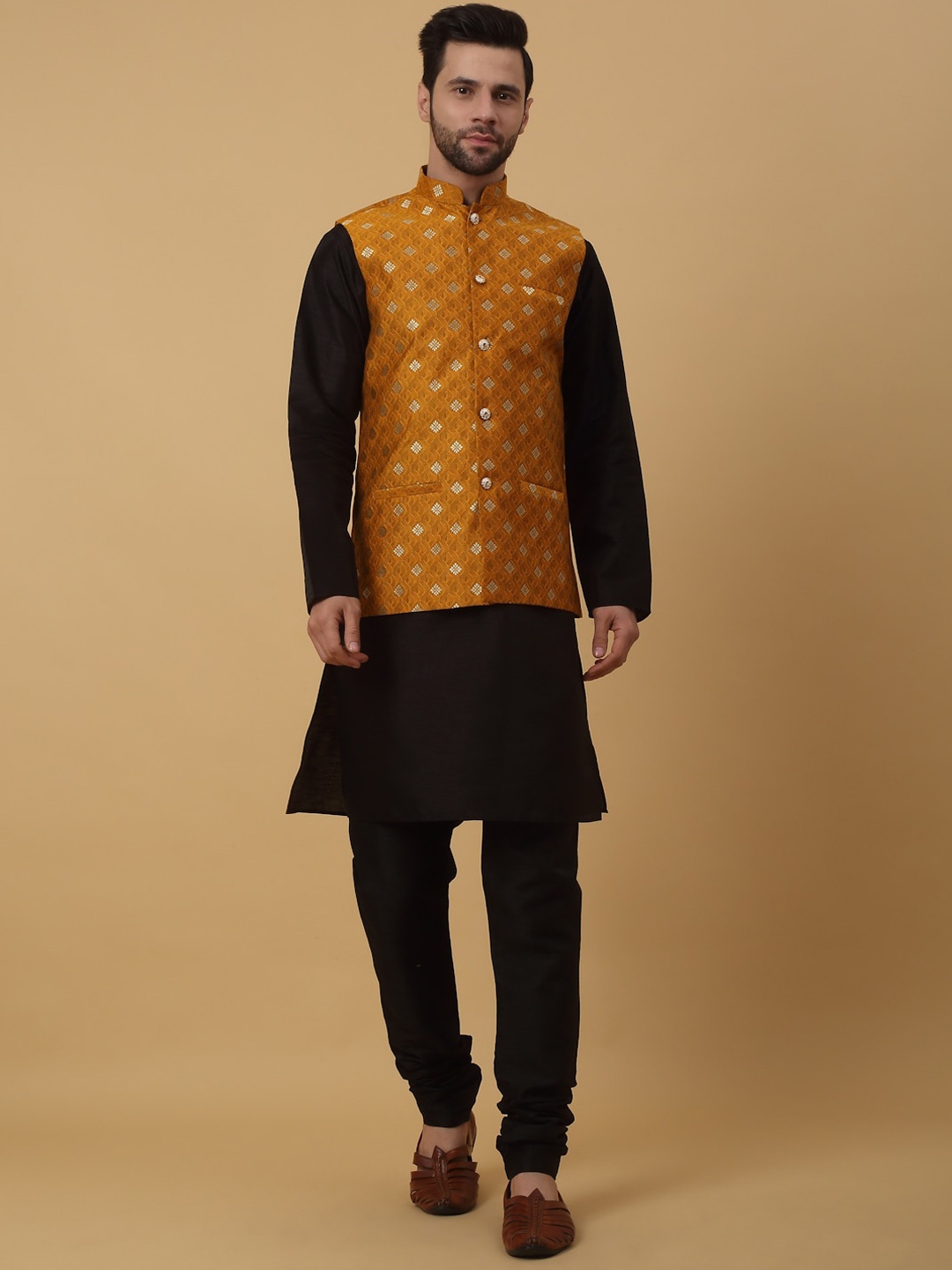 

KRAFT INDIA Mandarin Collar Straight Kurta & Churidar With Nehru Jacket, Black