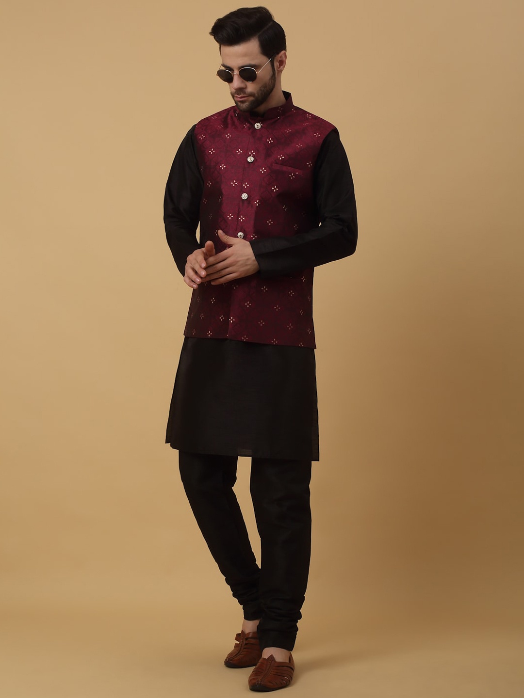 

KRAFT INDIA Mandarin Collar Kurta With Churidar & Nehru Jacket, Black