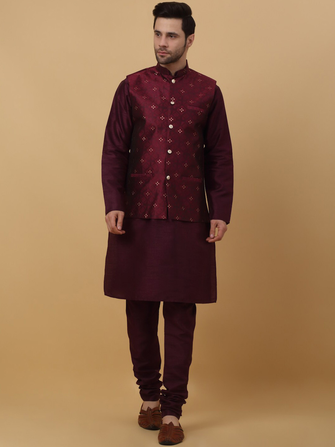 

KRAFT INDIA Straight Kurta with Churidar & Nehru Jacket, Maroon