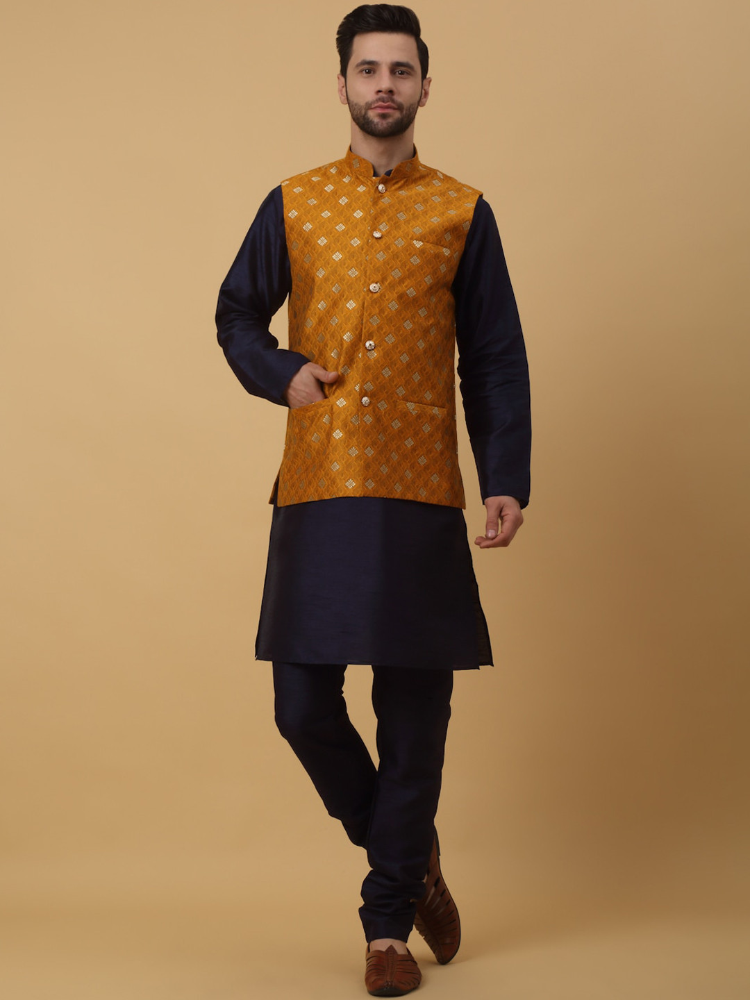 

KRAFT INDIA Ethnic Motifs Mandarin Collar Long Sleeves Kurta with Churidar, Navy blue