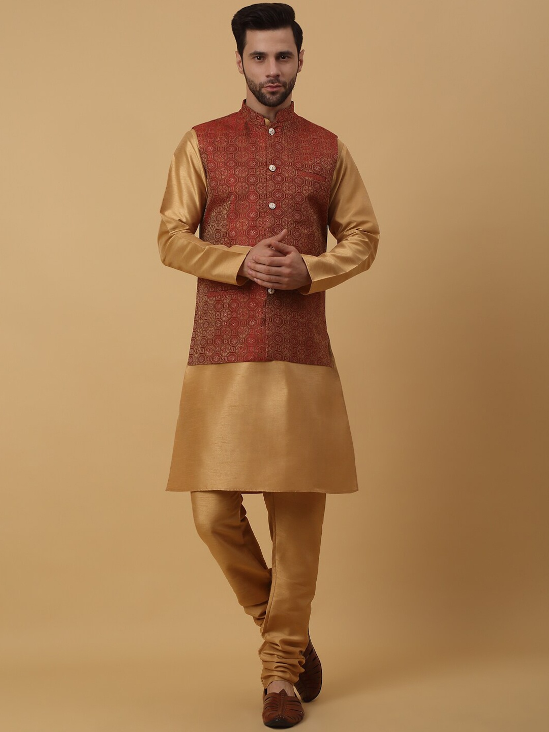 

KRAFT INDIA Mandarin Collar Kurta & Churidar With Jacquard Printed Nehru Jacket, Gold