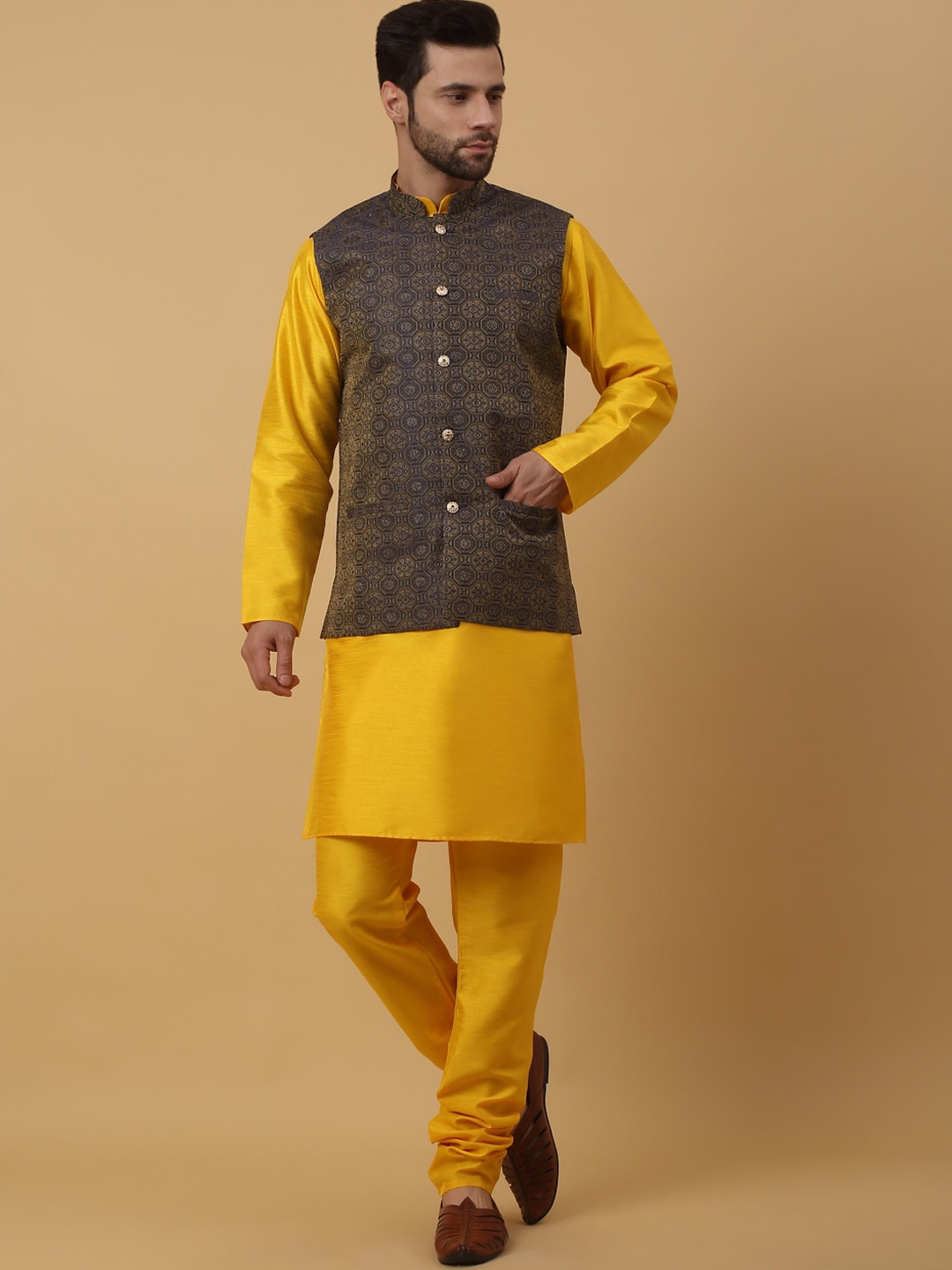 

KRAFT INDIA Ethnic Motifs Mandarin Collar Long Sleeves Kurta with Churidar, Yellow