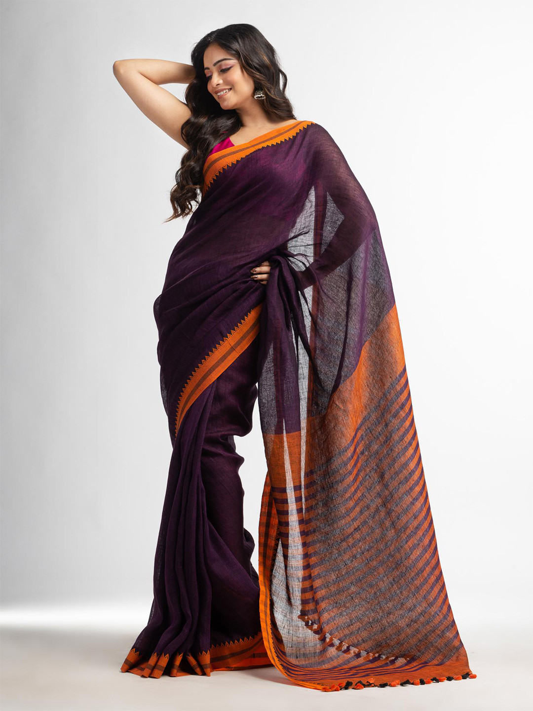 

Angoshobha Woven Design Pure Linen Saree, Purple