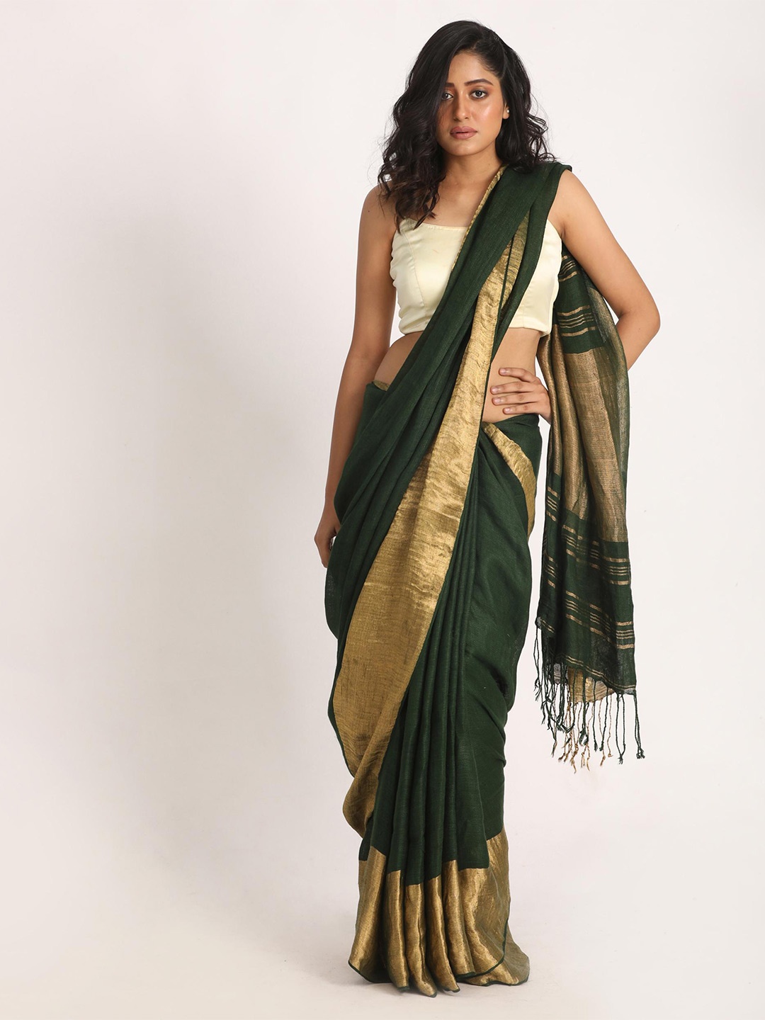 

Angoshobha Zari Pure Linen Saree, Green