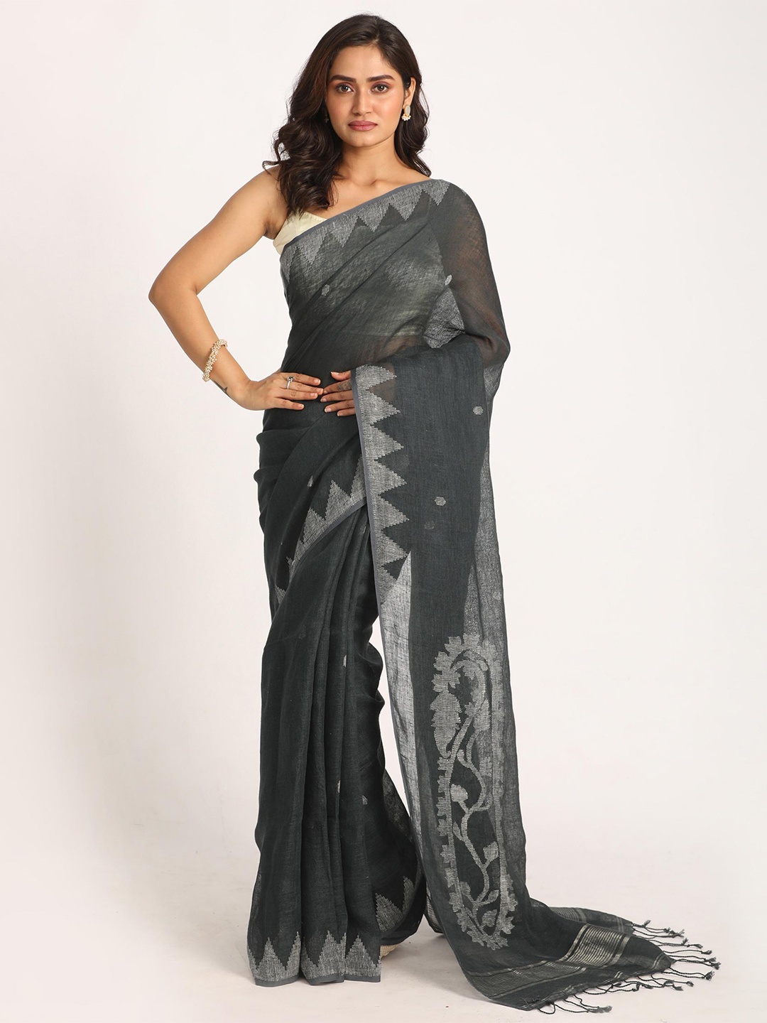

Angoshobha Ethnic Motifs Woven Design Pure Linen Jamdani Saree, Blue