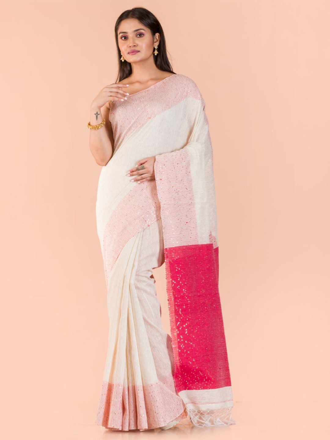 

Angoshobha Embellished Sequinned Pure Silk Saree, Off white