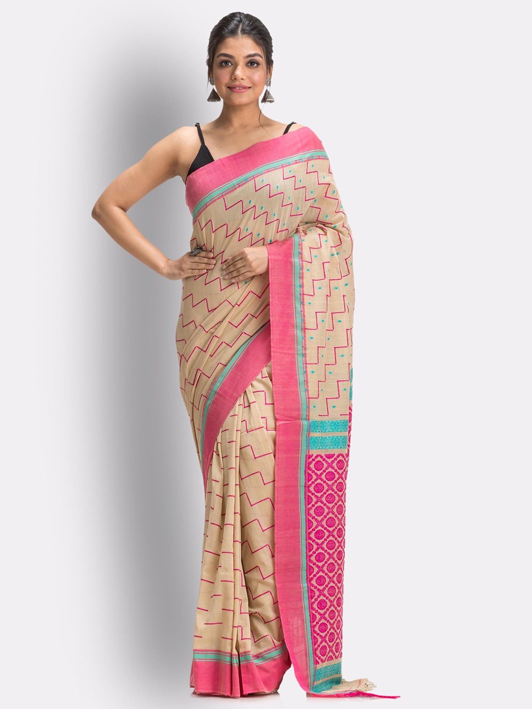 

Angoshobha Geometric Woven Design Pure Cotton Saree, Cream