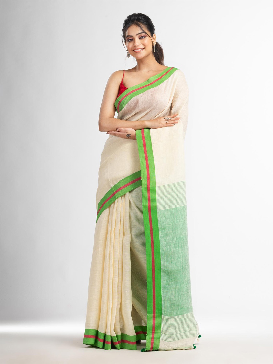 

Angoshobha Pure Linen Saree, Cream