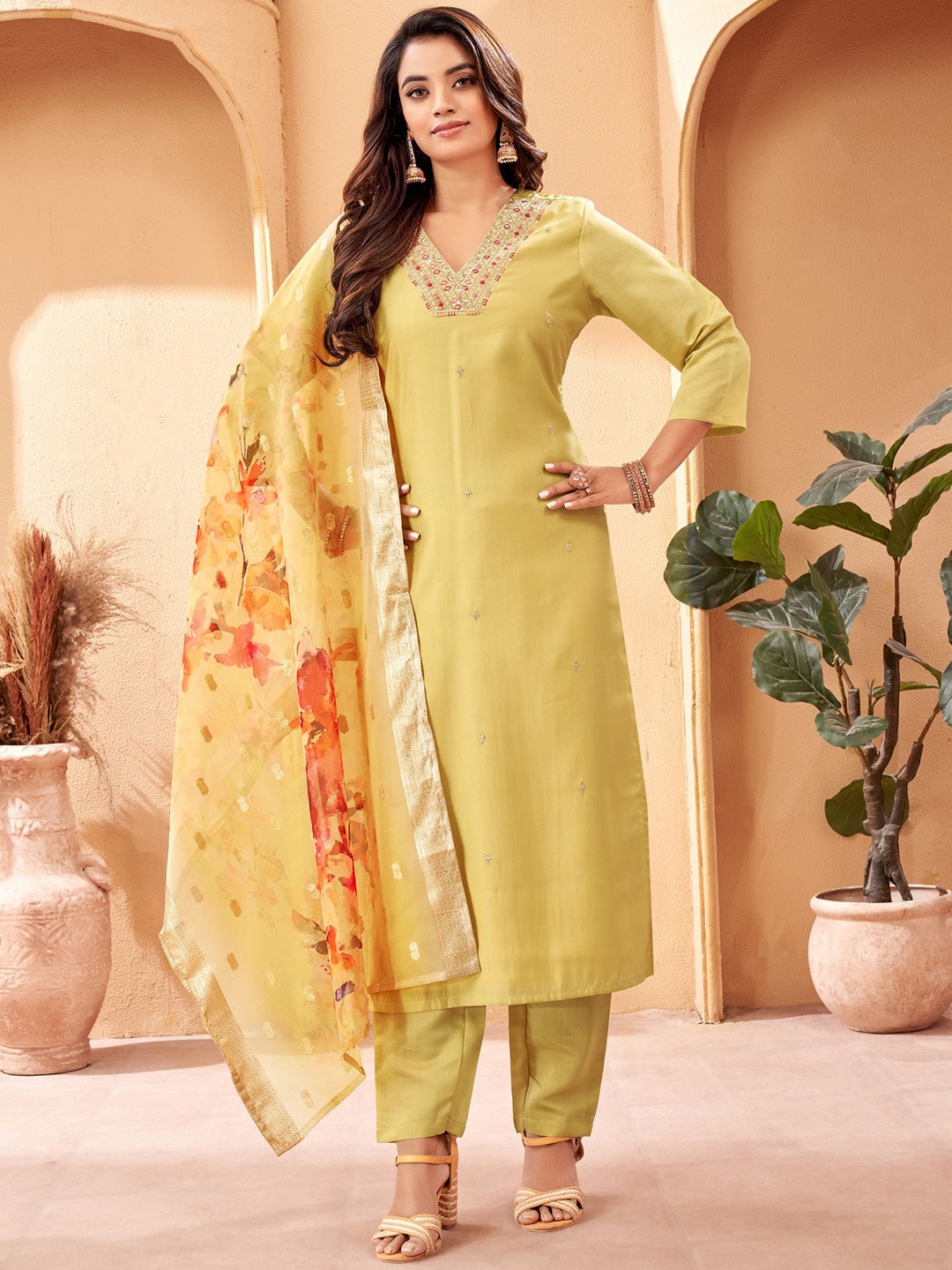 

NIZA FASHION Women Ethnic Motifs Embroidered Regular Thread Work Kurta with Trousers & With Dupatta, Yellow