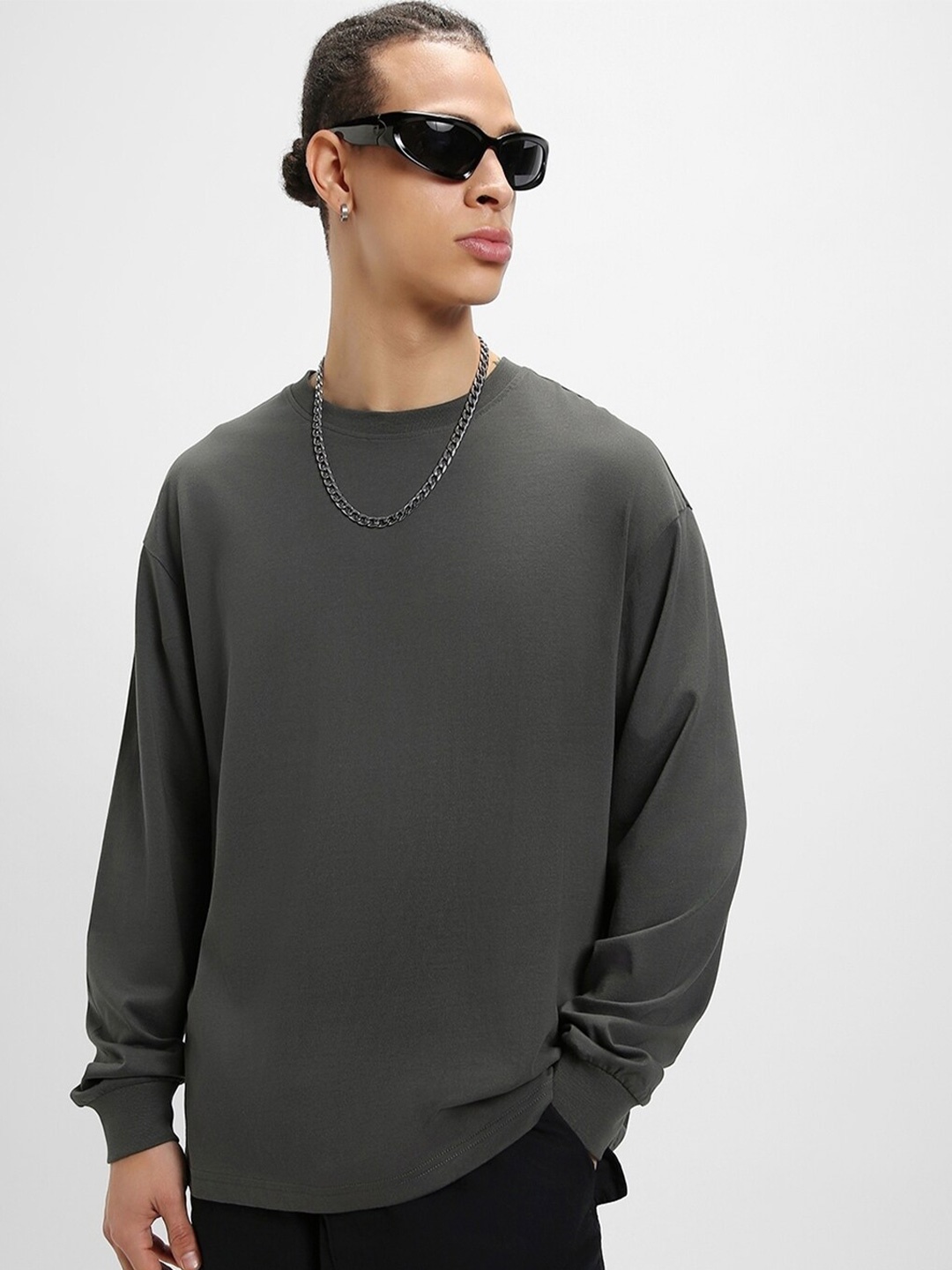 

Bewakoof Drop-Shoulder Sleeves Oversized Cotton T-shirt, Grey