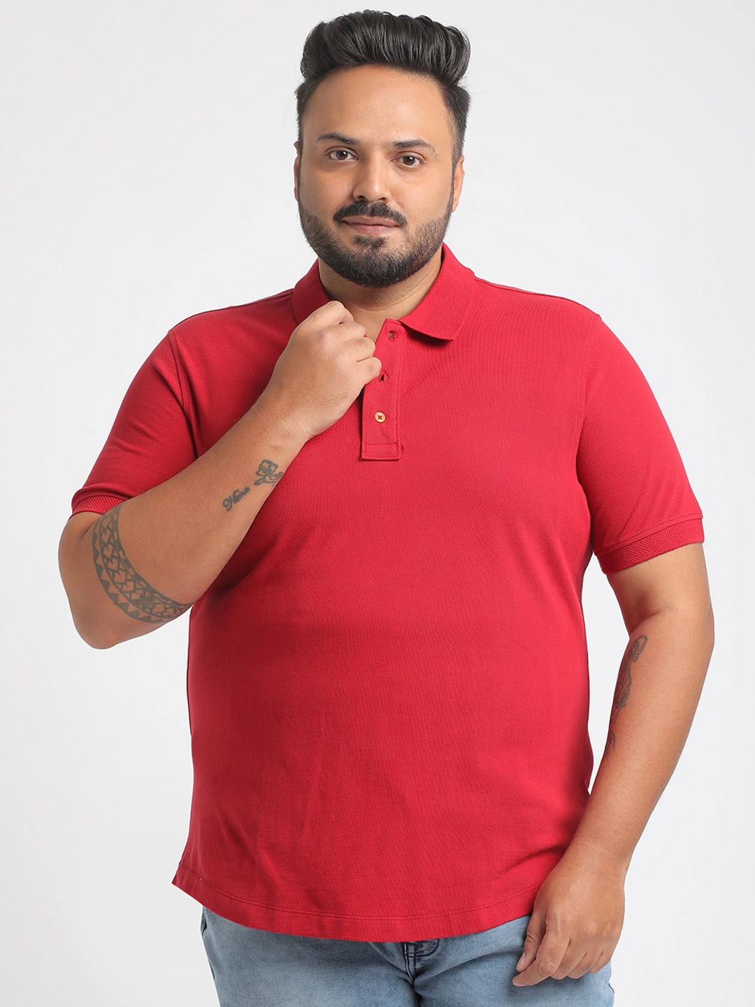 

Big Hello - The Plus Life Men Hooded Pockets T-shirt, Maroon