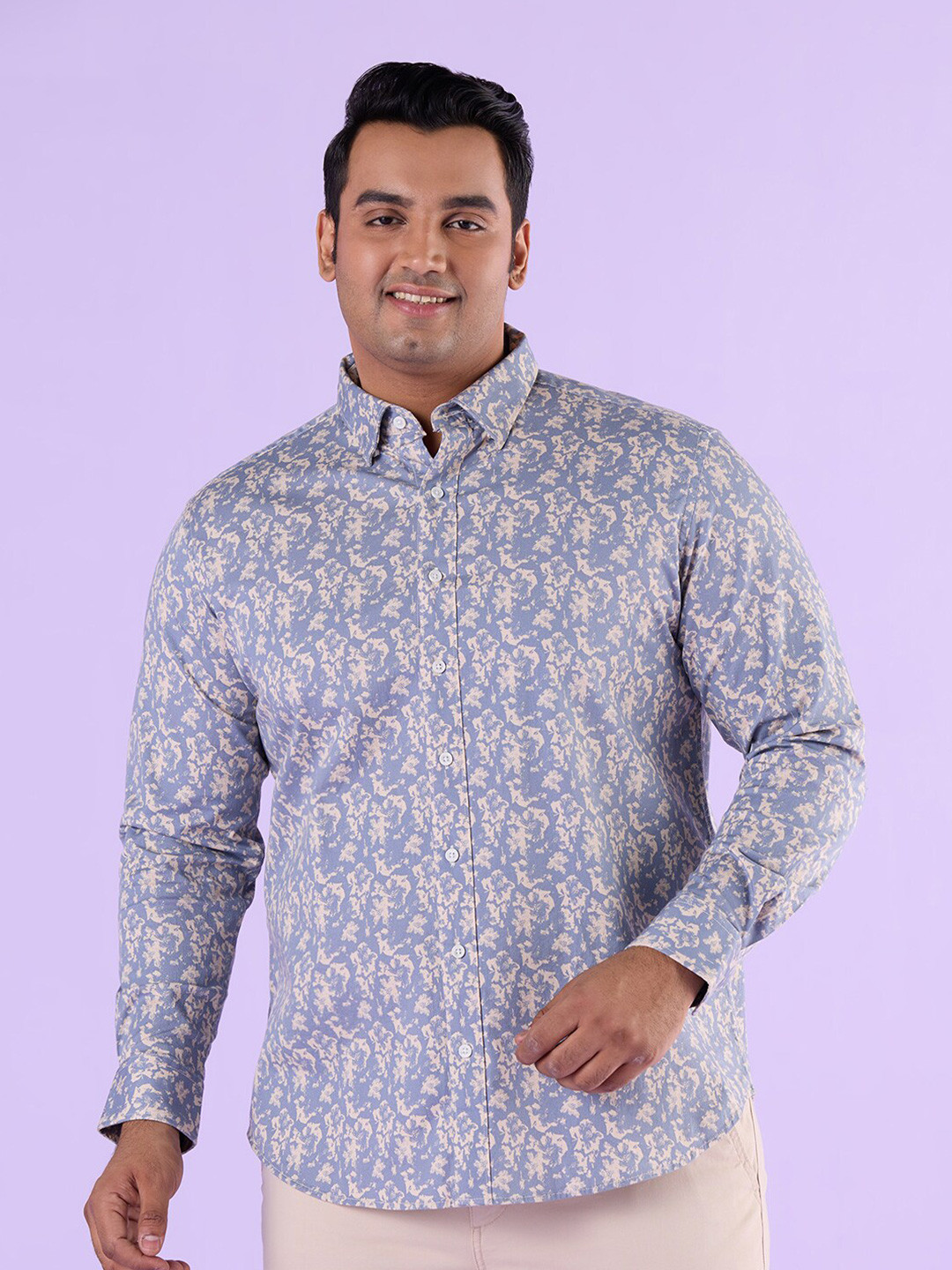 

Big Hello - The Plus Life Floral Printed Button-Down Collar Twill Weave Cotton Casual Shirt, Grey