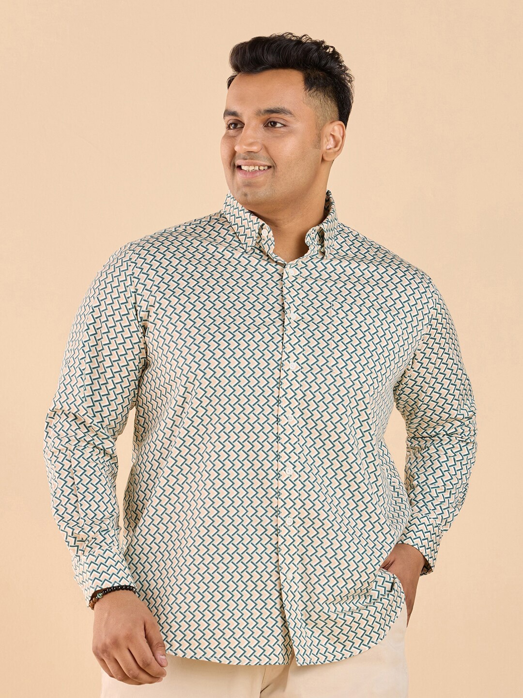 

Big Hello - The Plus Life Geometric Printed Cotton Twill Casual Shirt, Beige
