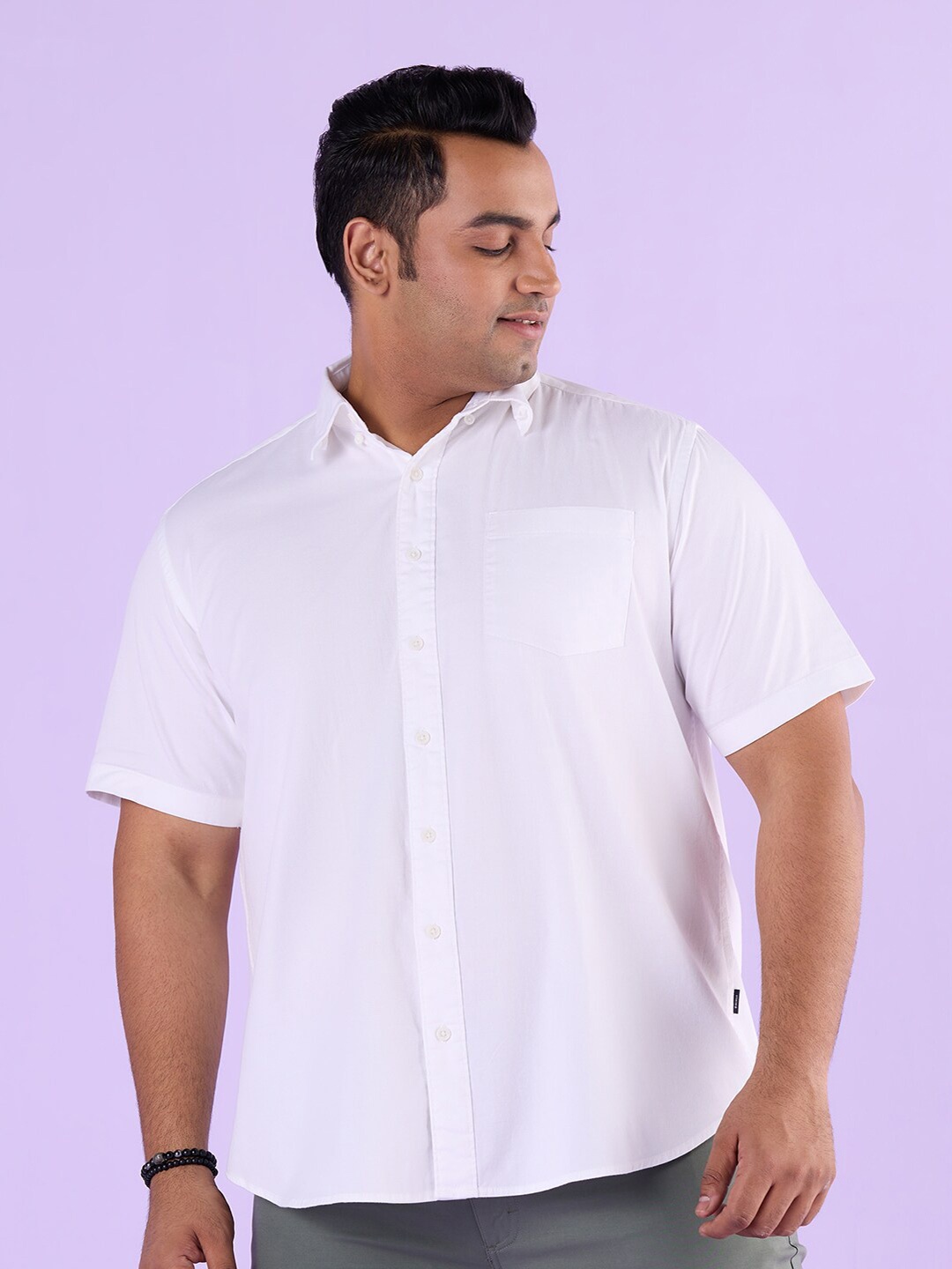 

Big Hello - The Plus Life Twill Spread Collar Short Sleeves Cotton Casual Shirt, White