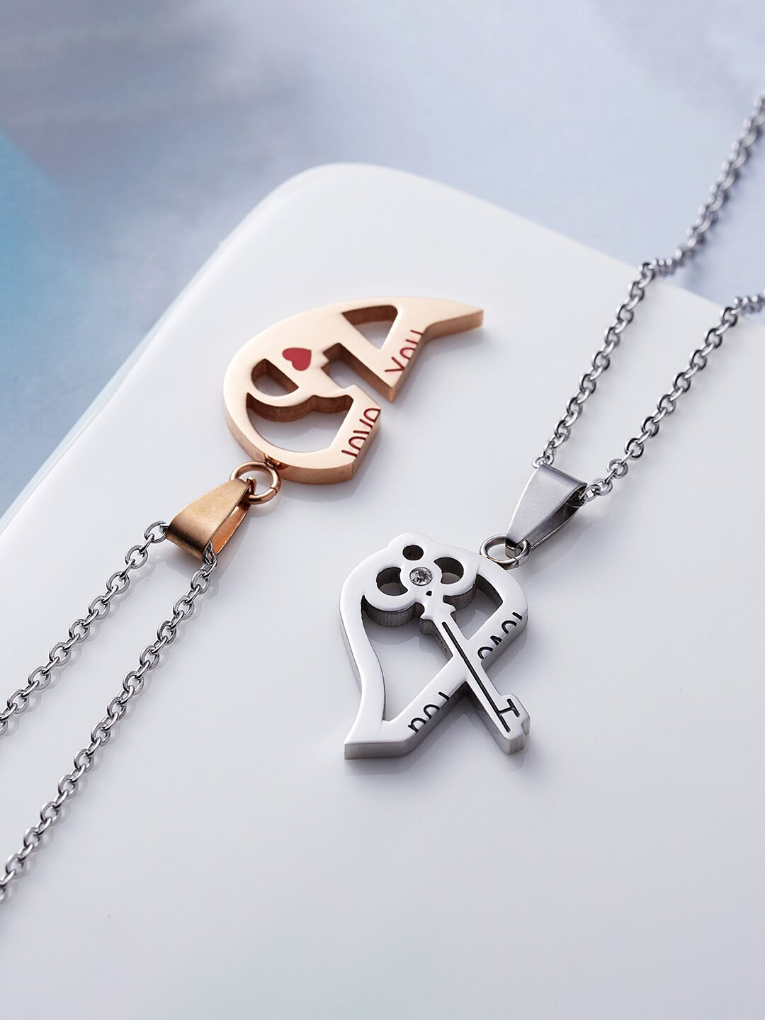 

Peora Unisex Rose Gold Plated Couple Pendant With Chain, Silver