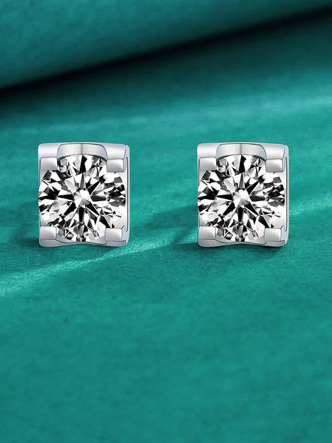 

Peora Silver-Plated Cubic Zirconia Studded Square Studs Earrings