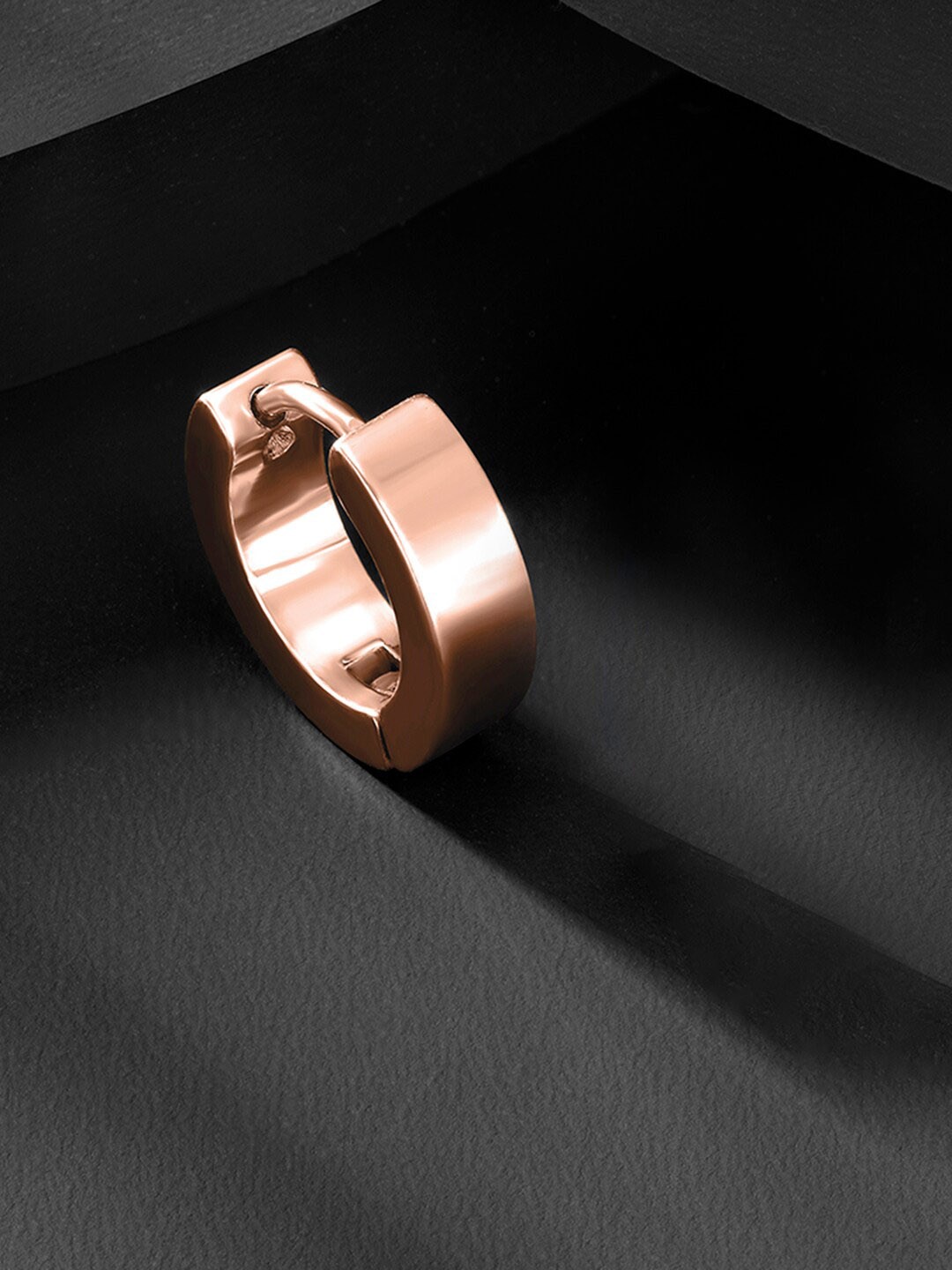 

Peora Men Rose Gold-Plated Stainless Steel Contemporary Hoop Earrings