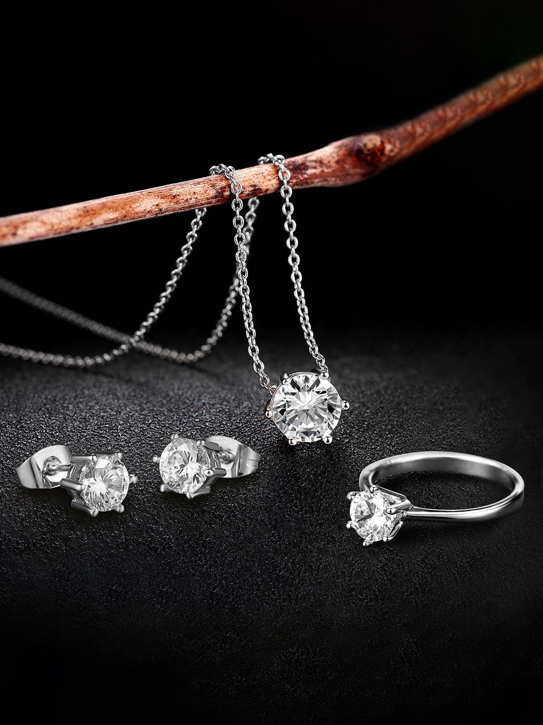 

Peora Silver Plated Cubic Zirconia Studded Pendant Set