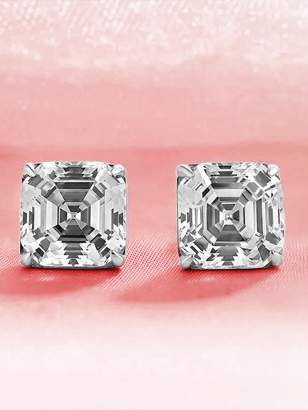 

Peora Silver-Plated Cubic Zirconia Contemporary Studs Earrings, White