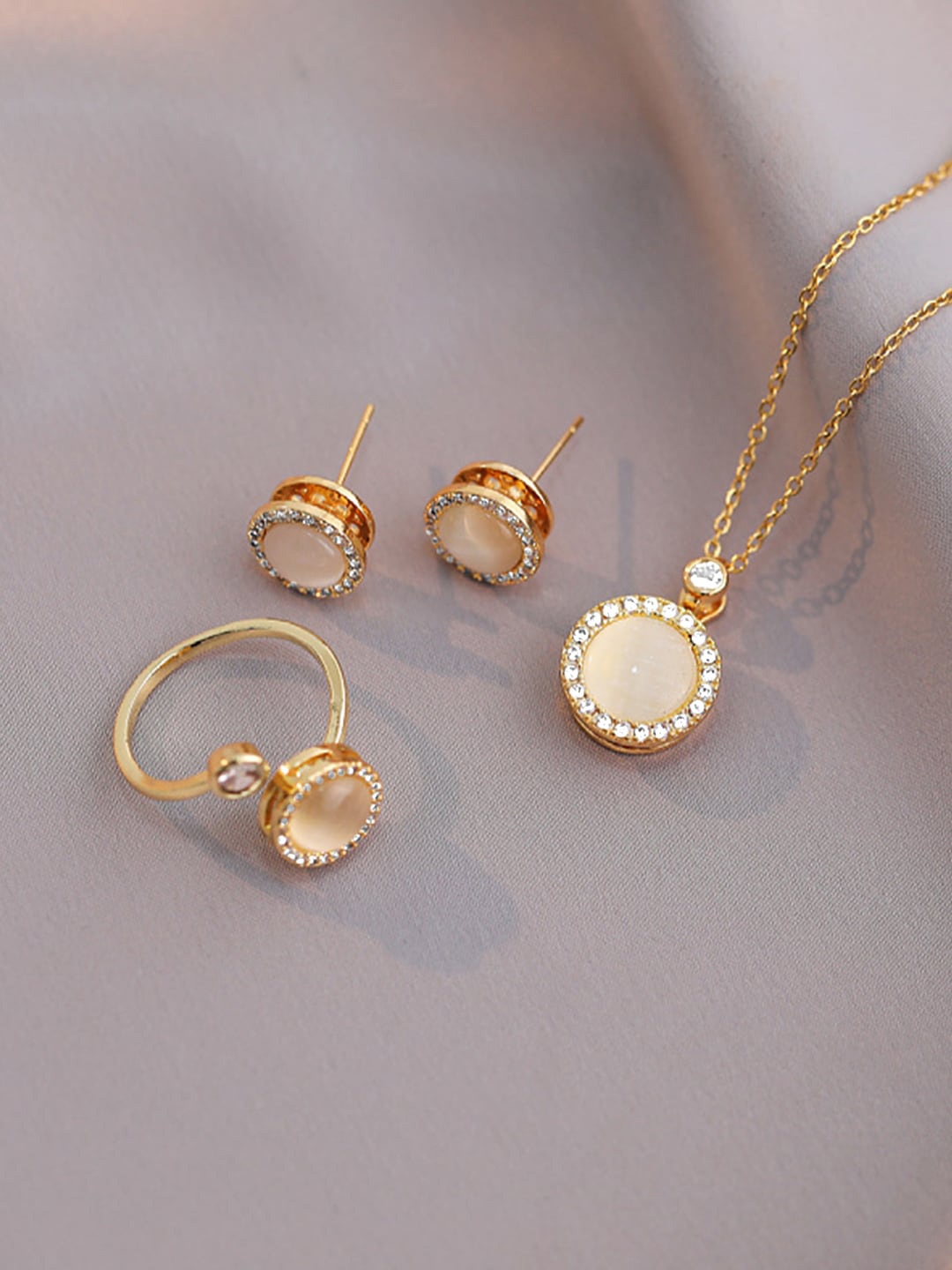 

Peora Gold-Plated CZ-Studded Pendant & Earrings With Finger Ring
