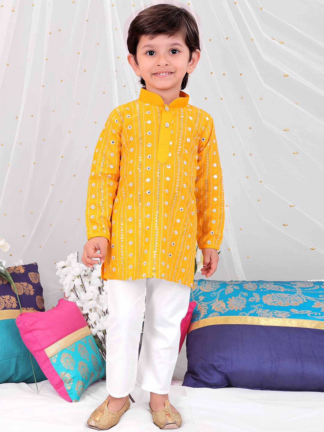 

KID1 Boys Embroidered Regular Mirror Work Kurta with Pyjamas, Yellow