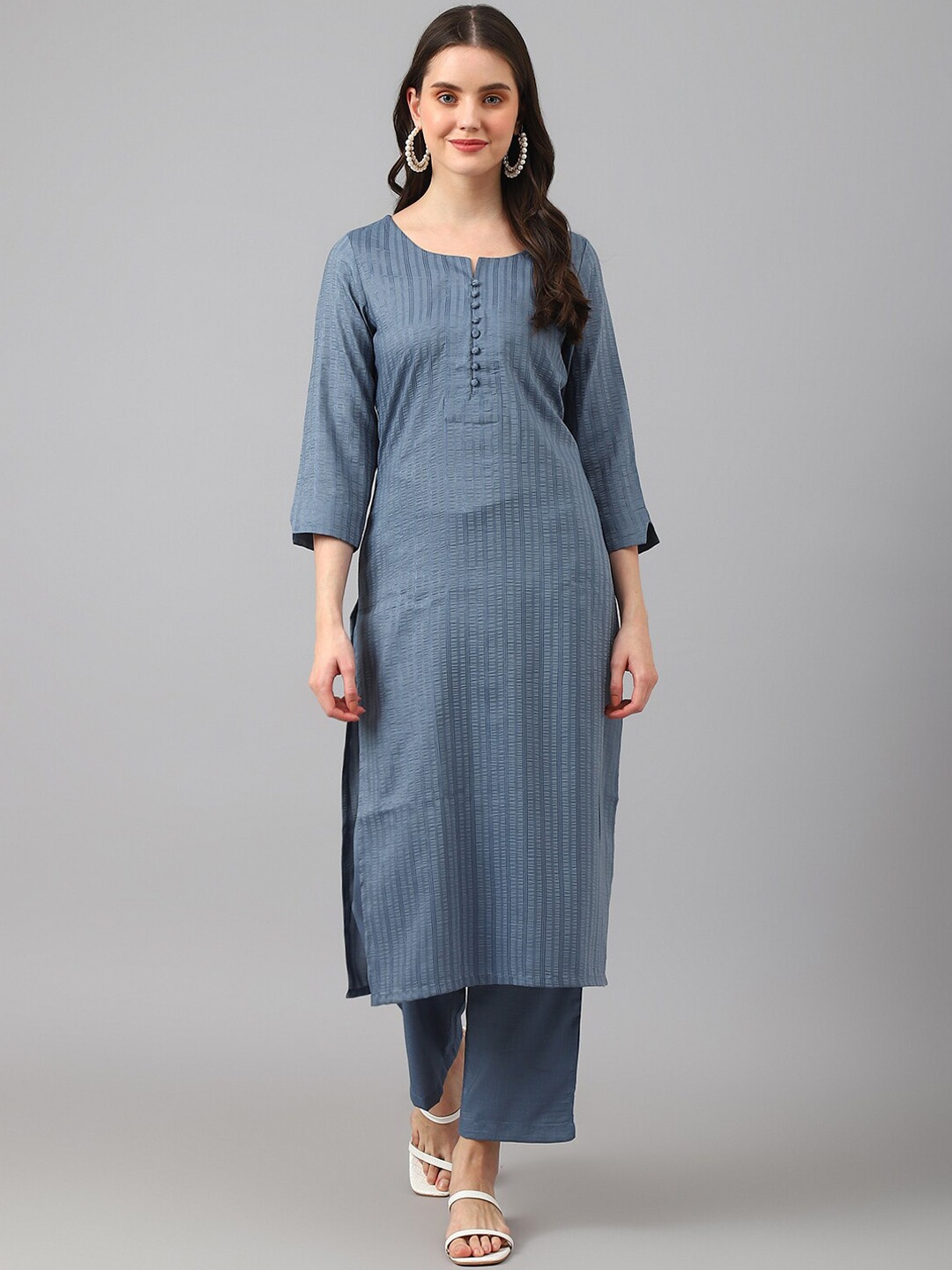 

HRITIKA Striped Notched Neck Straight Kurta With Trouser, Grey