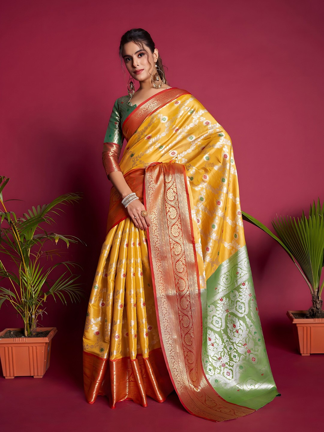 

Anouk Floral Woven Design Zari Pure Silk Saree, Yellow