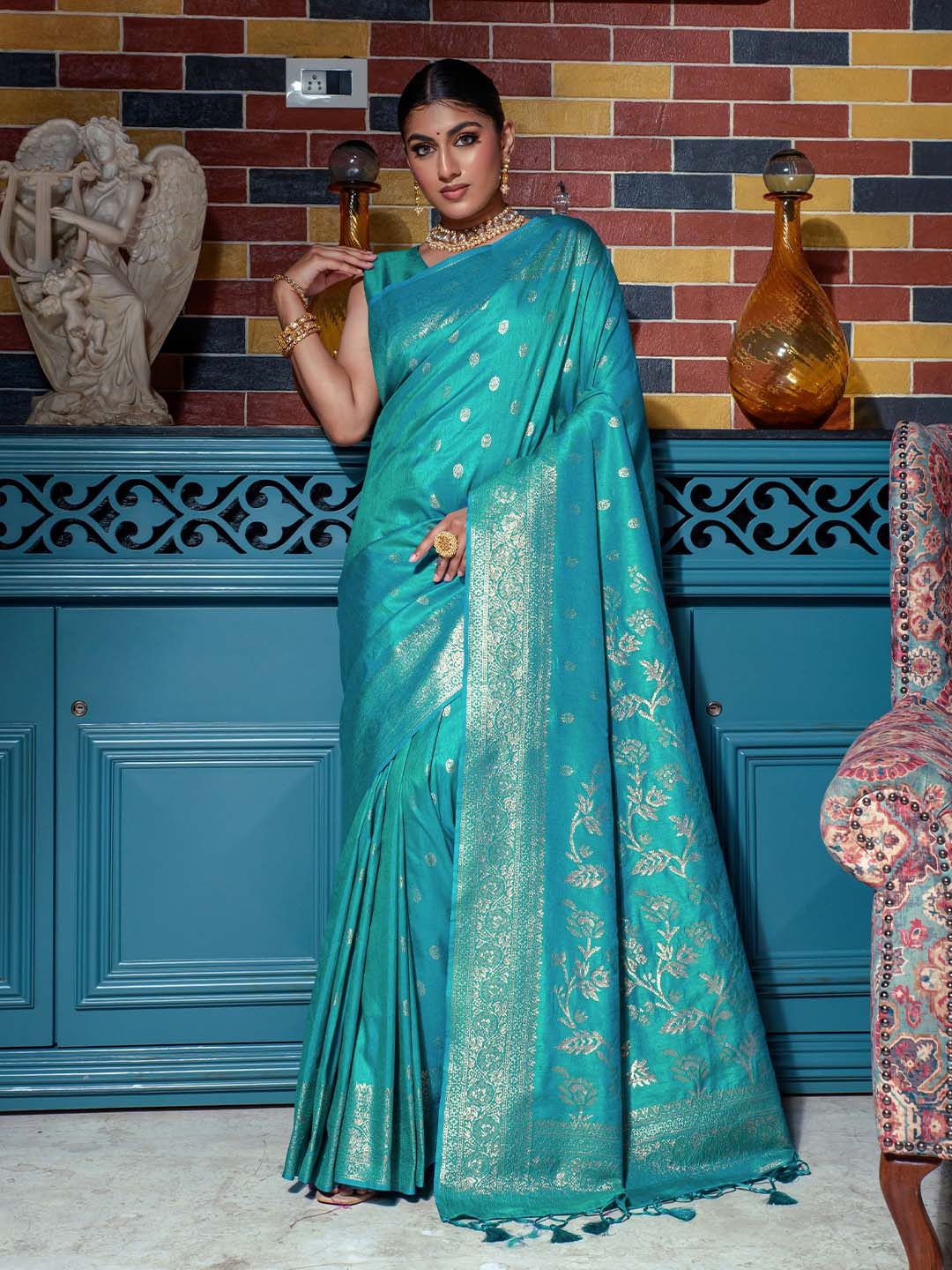 

Anouk Ethnic Motifs Woven Design Zari Pure Silk Saree, Teal