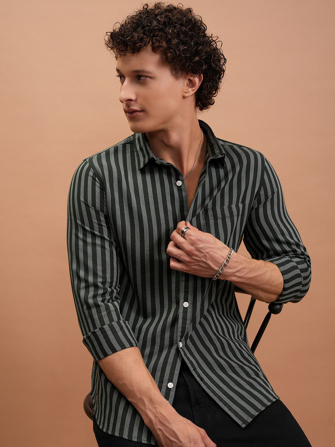 

HIGHLANDER Spread Collar Slim Fit Striped Casual Cotton Shirt, Green