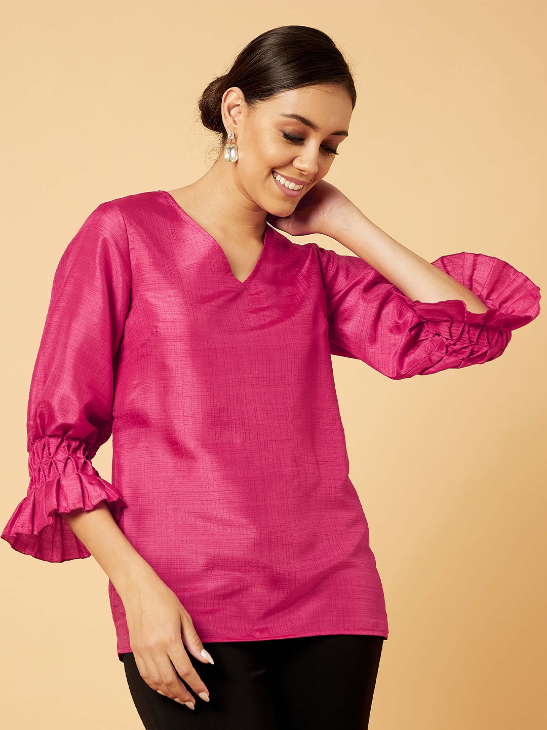 

SALT ATTIRE V-Neck Bell Sleeve Top, Pink