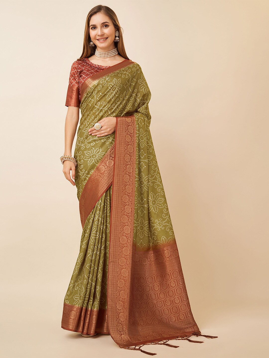 

Ishin Bandhani Printed Zari Saree, Beige