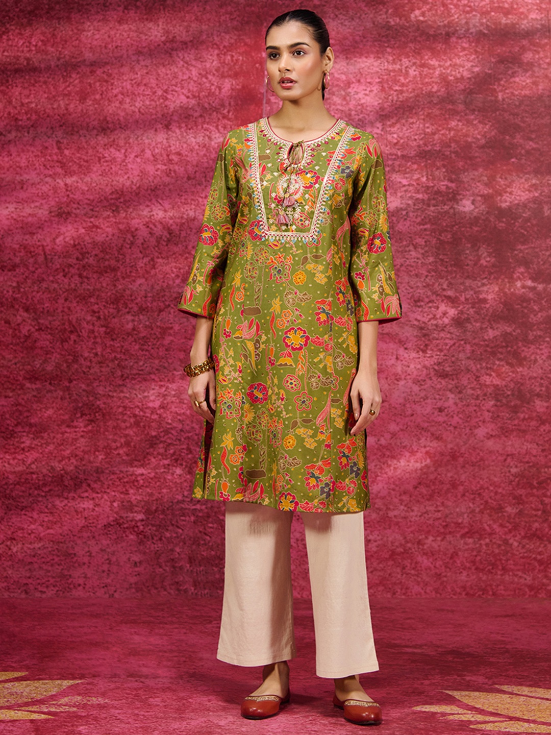 

Lakshita Floral Printed Thread Work Straight Pure Cotton Kurta, Olive