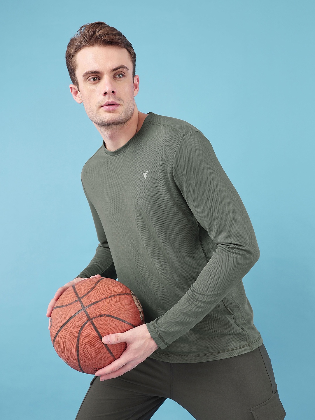 

Technosport Slim Fit Antimicrobial Technology Active T shirt, Grey